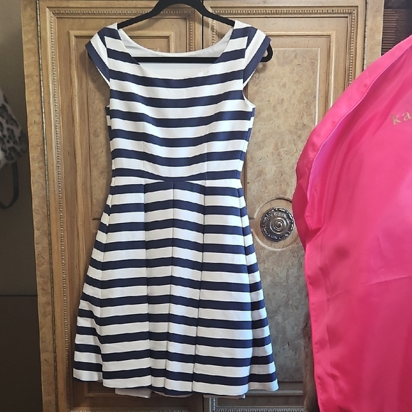 Kate Spade Never Worn New With Tags Size 0 Navy and White Striped Mini Dress - Picture 11 of 16